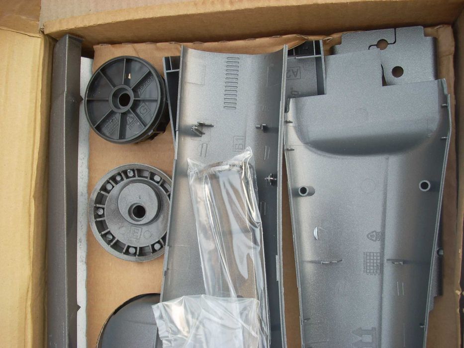 Suport de Televizor Mural Orientabil, cu minim 4 Grade de Libertate-M1