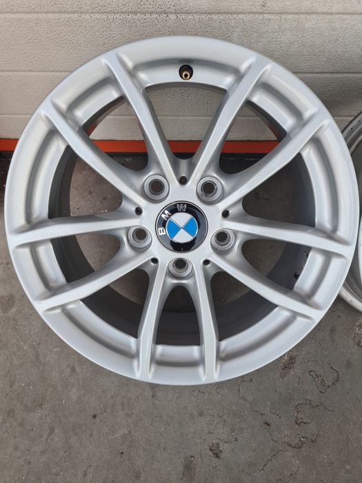 Оригинални джанти за BMW R16 5x120 ET40 7J
