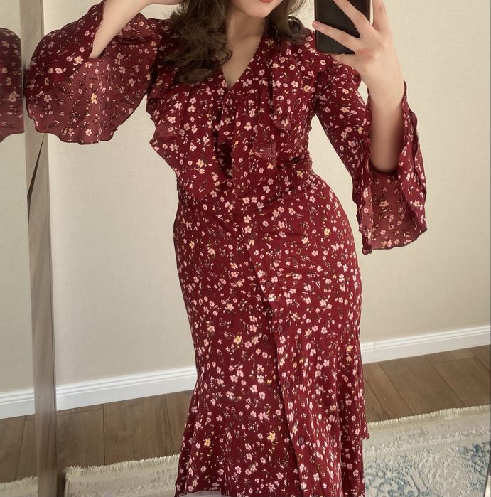 Платье,размер s