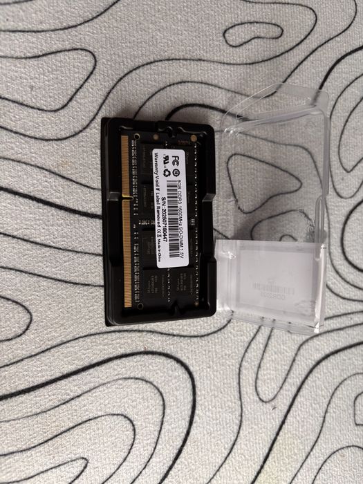 Vand Rami 8gb ddr3 80lei