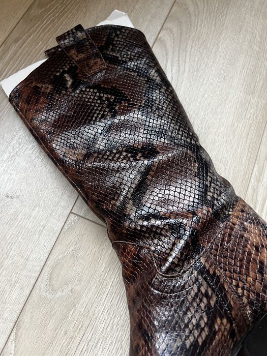 Дамски ботуши шпицари