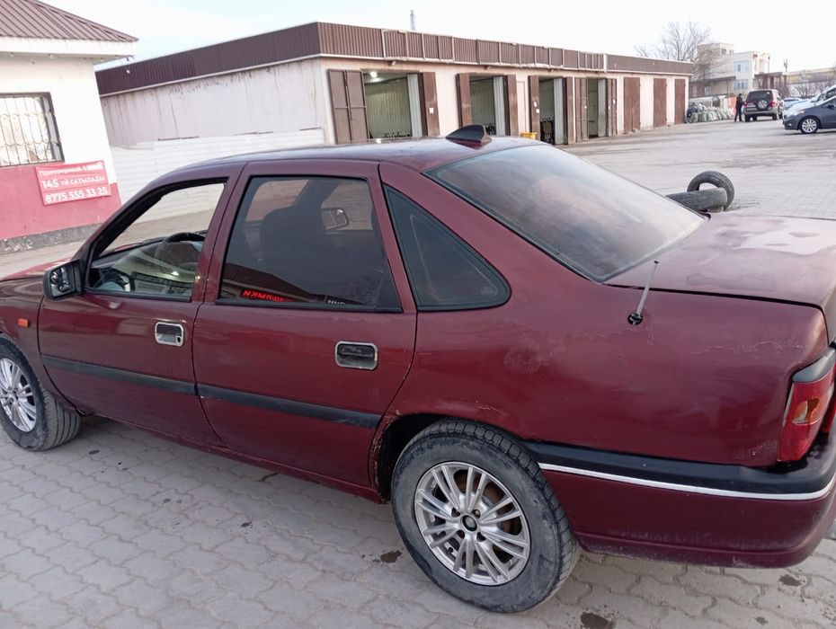 Срочно Опель вектра 1993г
