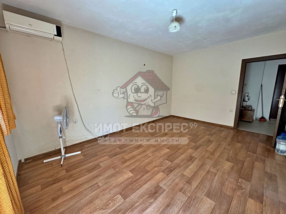 Продава се Двустаен апартамент в Асеновград - 72 кв.м за 1139 €/кв.м - Снимка #14