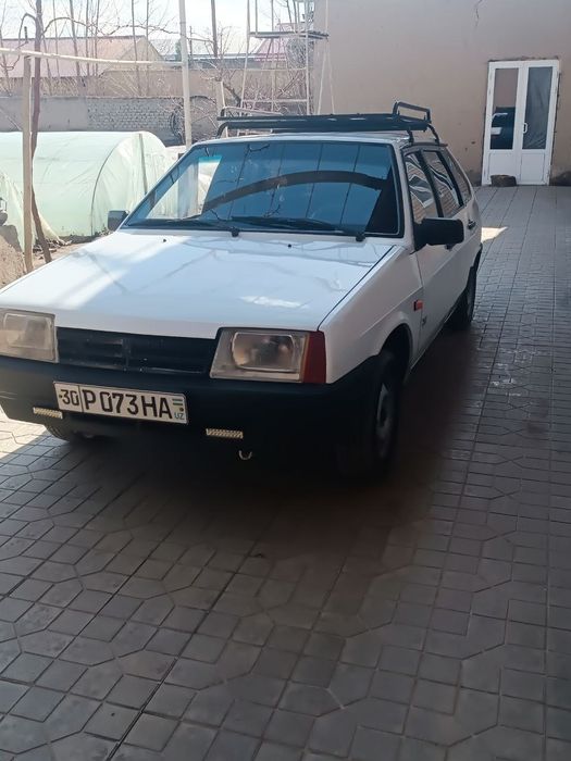2109 vaz lada xechbek