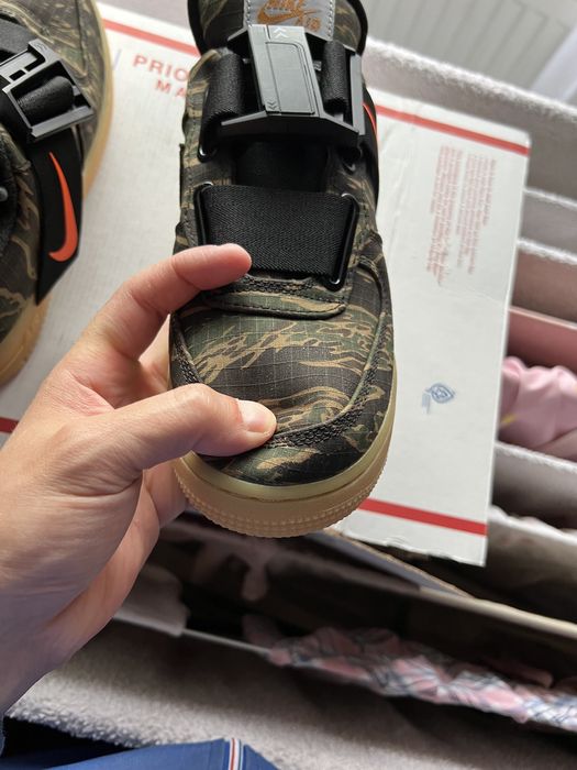 Nike air force 1 utility carhartt 38.5
