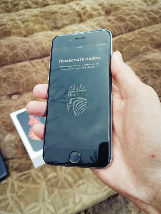 Продам iPhone 6s 32GB