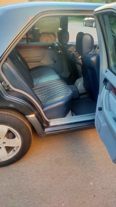 Продам Мерседес Ешка w124