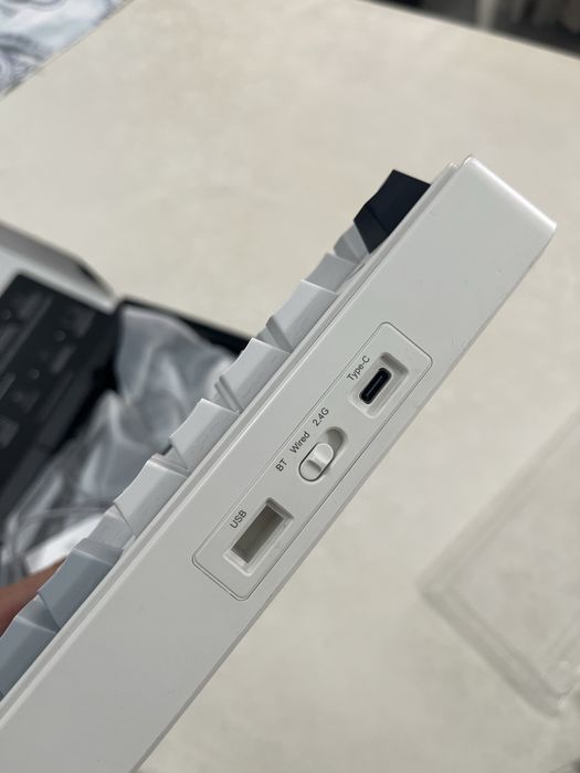 Aula f75. Новый
