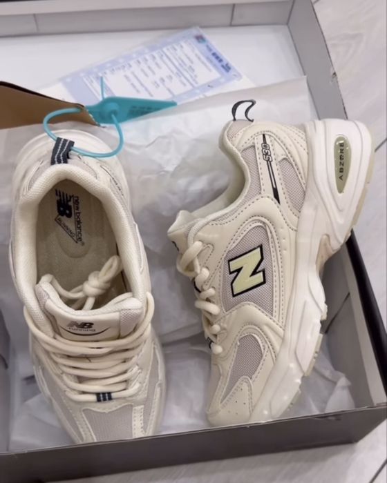 Крассовки новые New balance 38размер