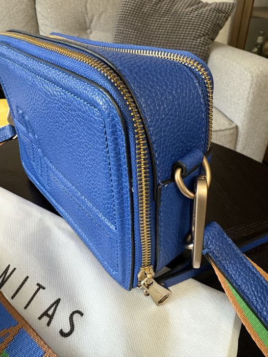 Модерна чанта Hispanitas.