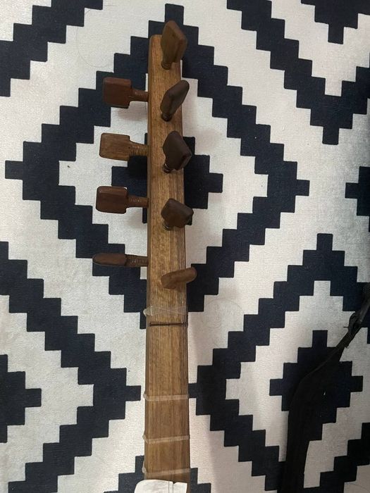 Уд, арабский музыкалтный инструмент