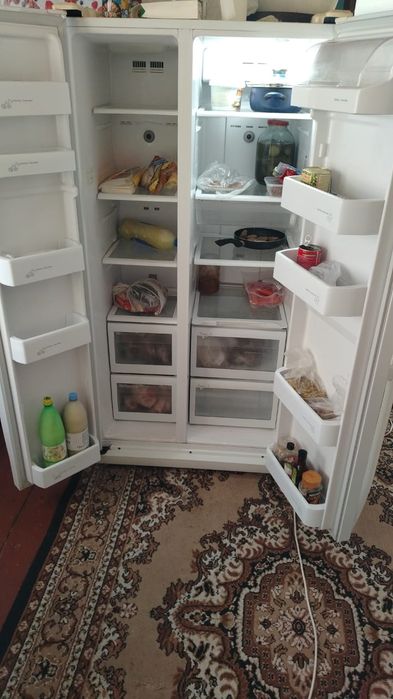 Продажа холодильник Samsung