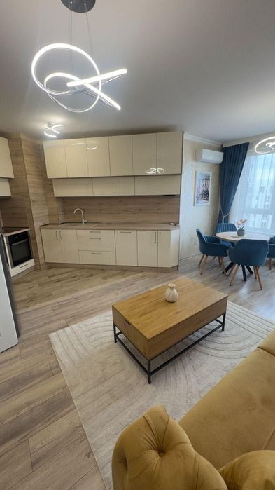 Дава се под наем Двустаен апартамент в София, Младост 4 - 78 кв.м за 746.64 € - Снимка #4