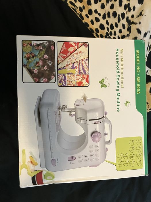 Детска мини шевна машина