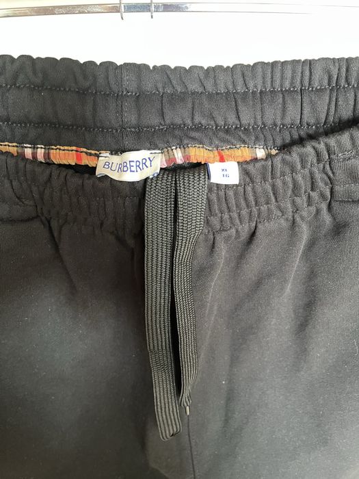 Burberry Къси панталони