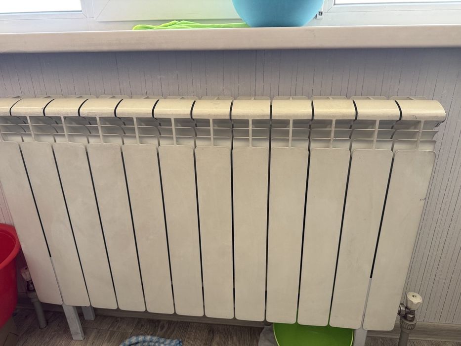 Продам алюминиевый радиатор отопления (б/у)