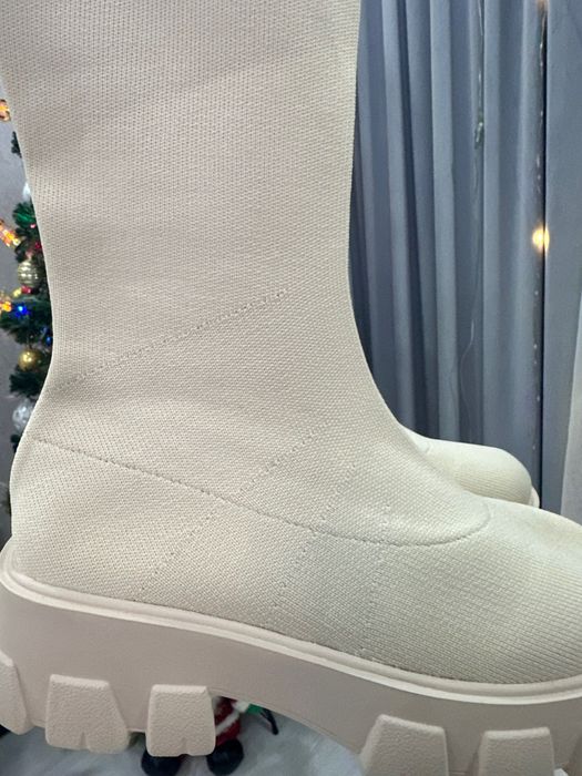 Продам ботинки, размер 41 новые