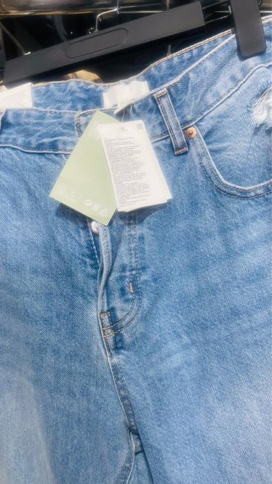 Продам джинсы новый