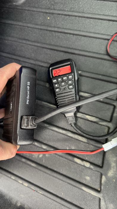 Statie Radio CB PNI Escort HP55