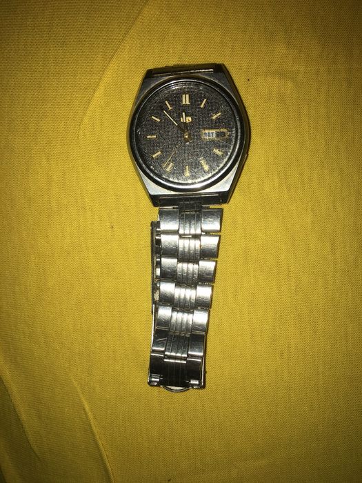 Часовник SEIKO 5