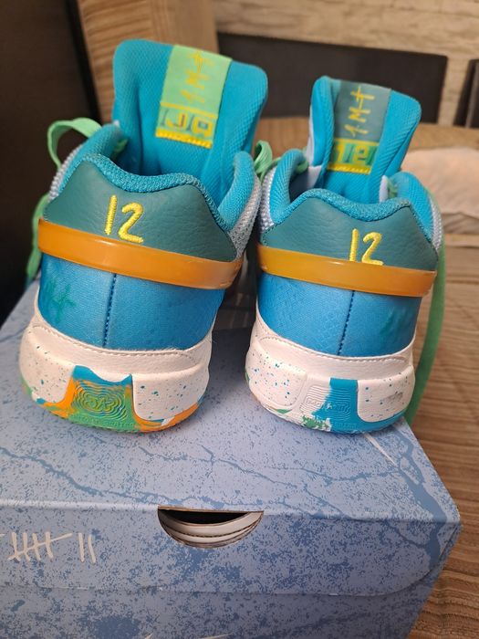 Обувки за баскетбол ja 1