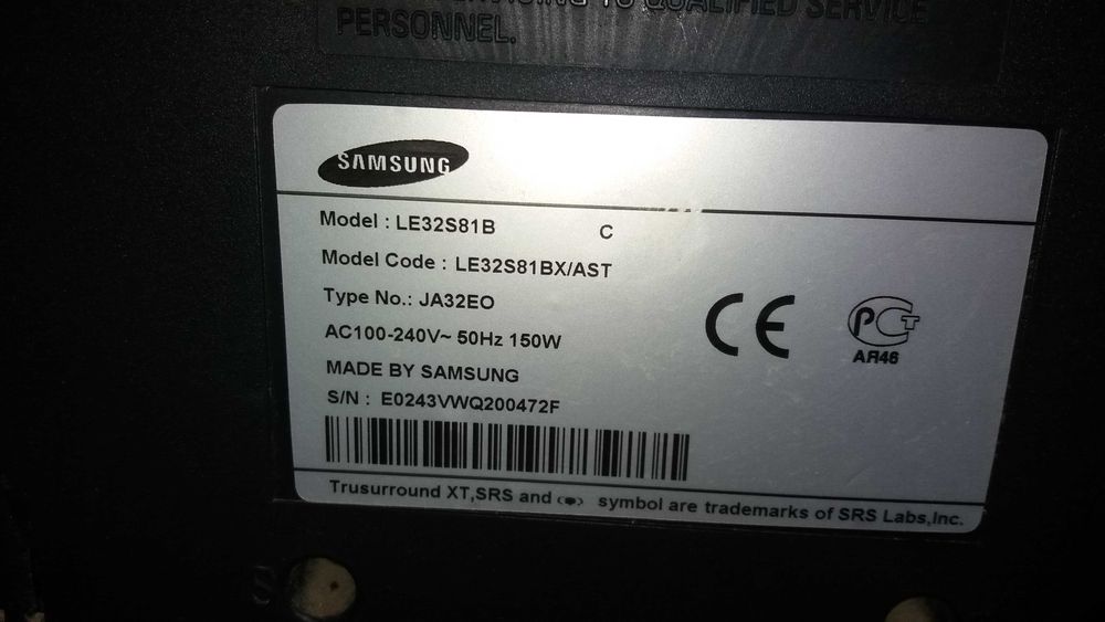 Продам жк телевизор на запчасти