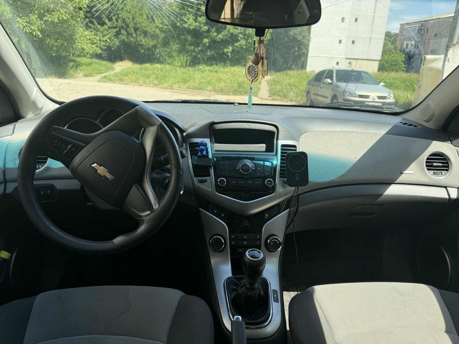 Chevrolet Cruze LS