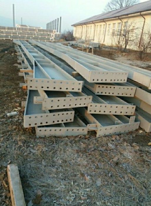 Suntem producători de hale metalice la preț cov 25×10×4