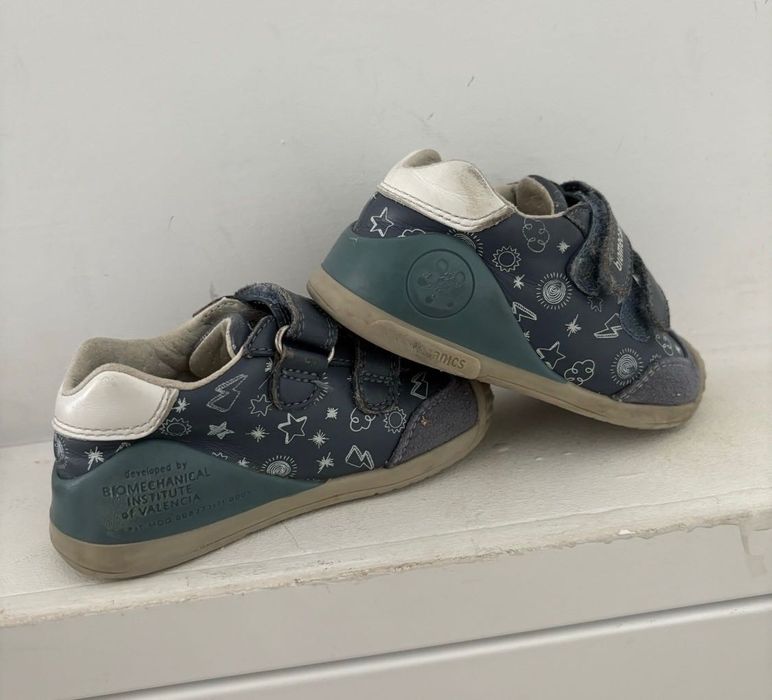 Pantofi Biomecanics marimea 22 piele copii