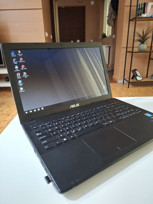 Laptop Asus X551MA SSD full  Windows +Pachet Office