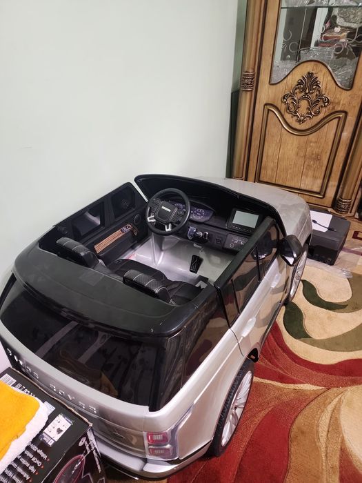 Детский Машин range rover