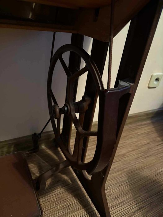 Шевна машина ,крачна,Науман