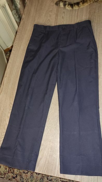 Школьная форма на мальчика 2-4 класс