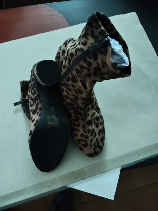 Cizmulițe print leopard subtiri