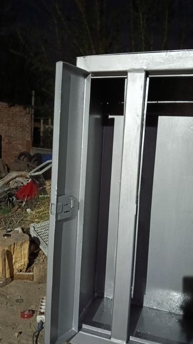 Продам сейф огнеупорный