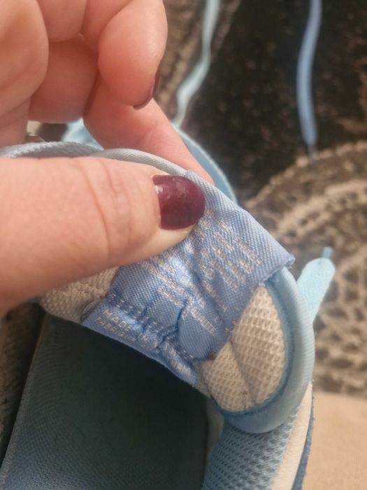 Adidasi nike in stare ff buna