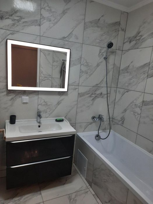 Dau in chirie apatament cu doua camere in Floresti si parcare subterana