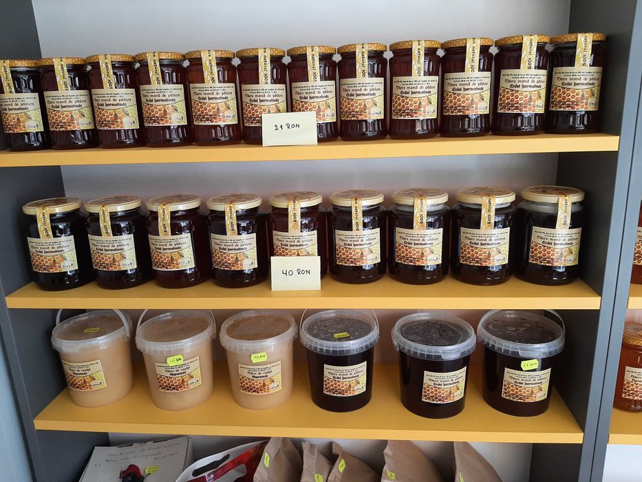 Miere mană de pădure si alte miere.