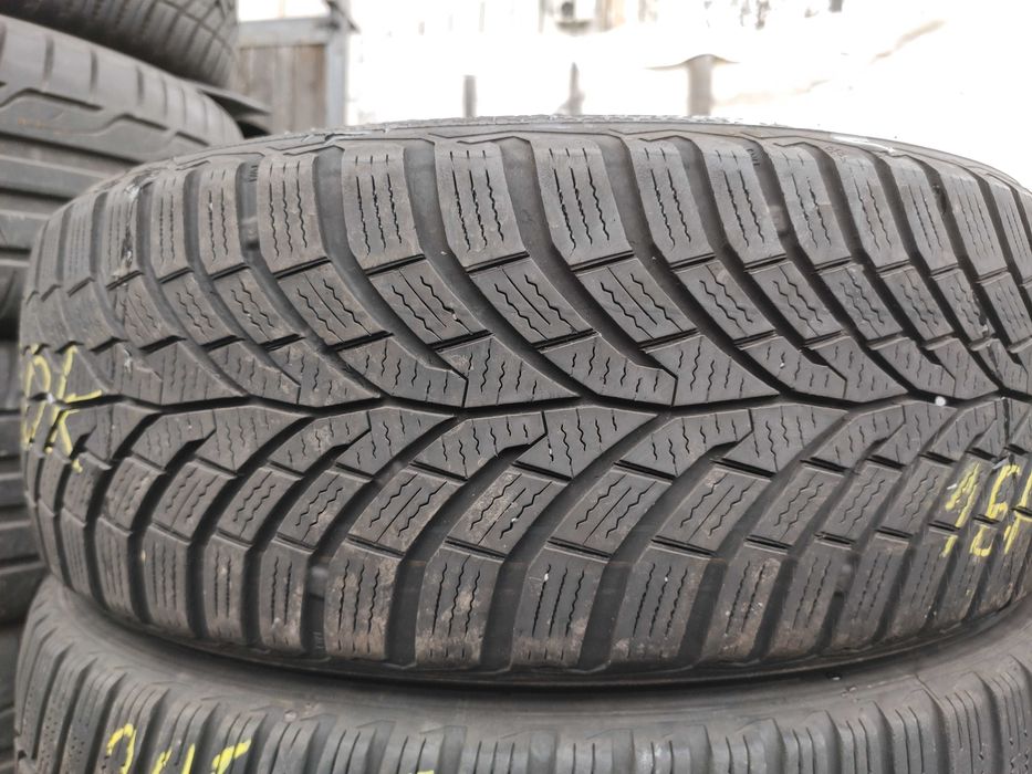 Единични Гуми с размер 195 55 16