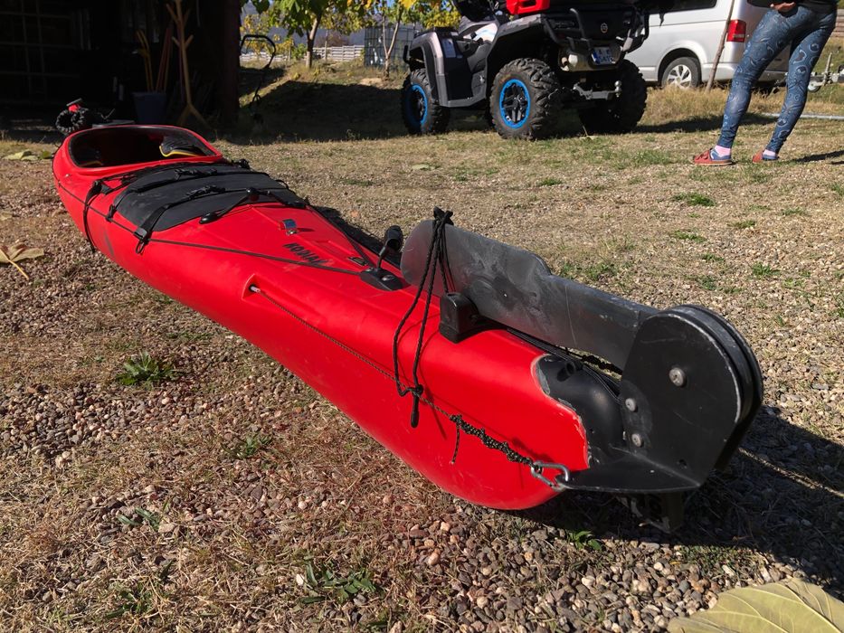 Продавам каяк Prijon Kodiak