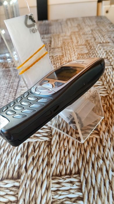 Нокия 6310i в отлично техническо състояние.
