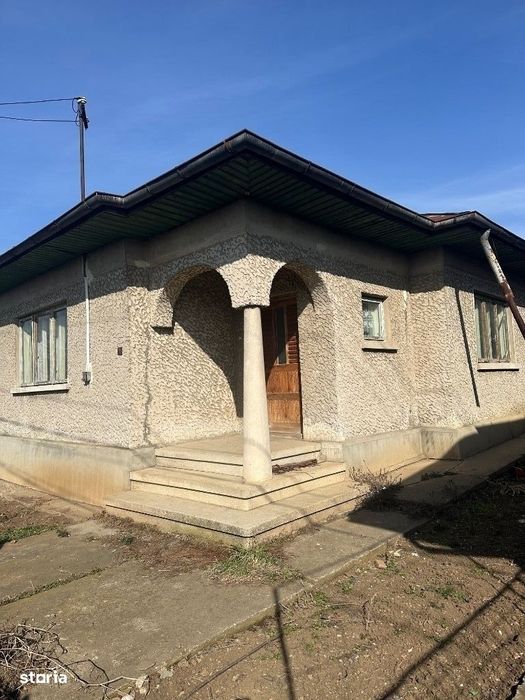 Campina - casă - 95000 Euro