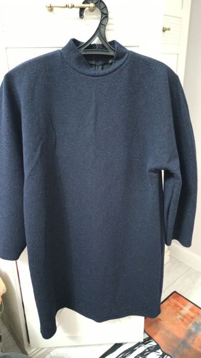 Платье  стильное Zara