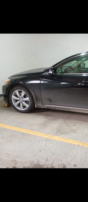 Продам диски с шинами на R17