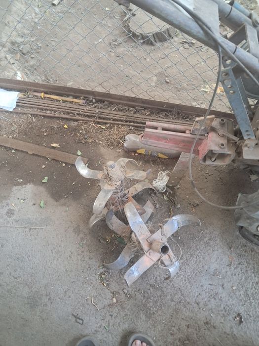 Продам мотоблоки