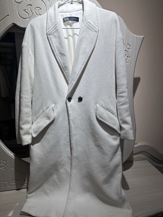 Польто Zara легкое