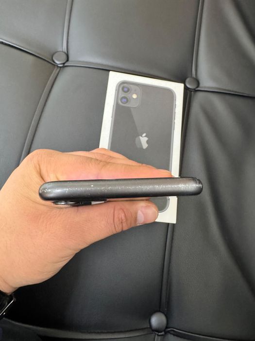 Iphone 11 64гб  акум 79