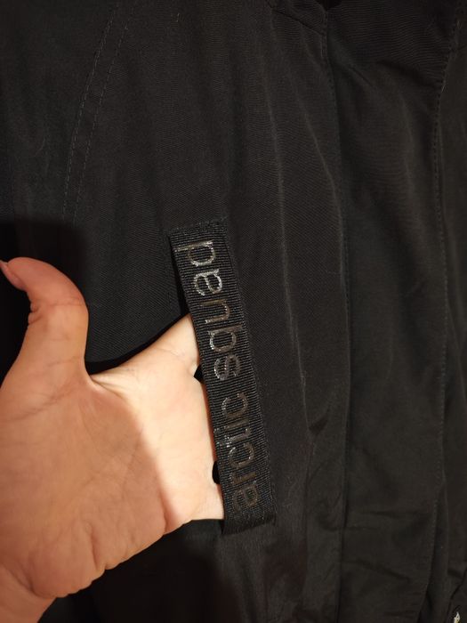 Черно зимно яке с качулка