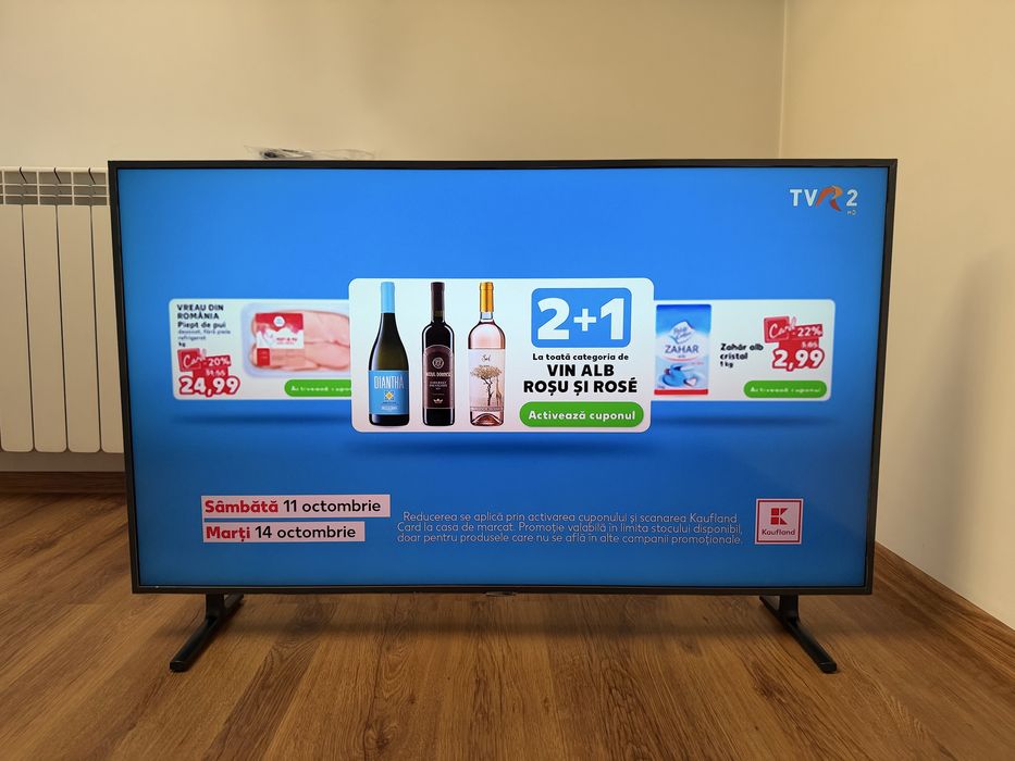 CA NOU - Televizor LED Smart Samsung 123 cm 49RU8002 HDR 4K Ultra HD