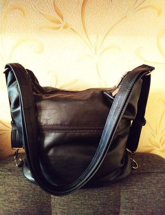 Сумка женская черного цвета. См. все фото